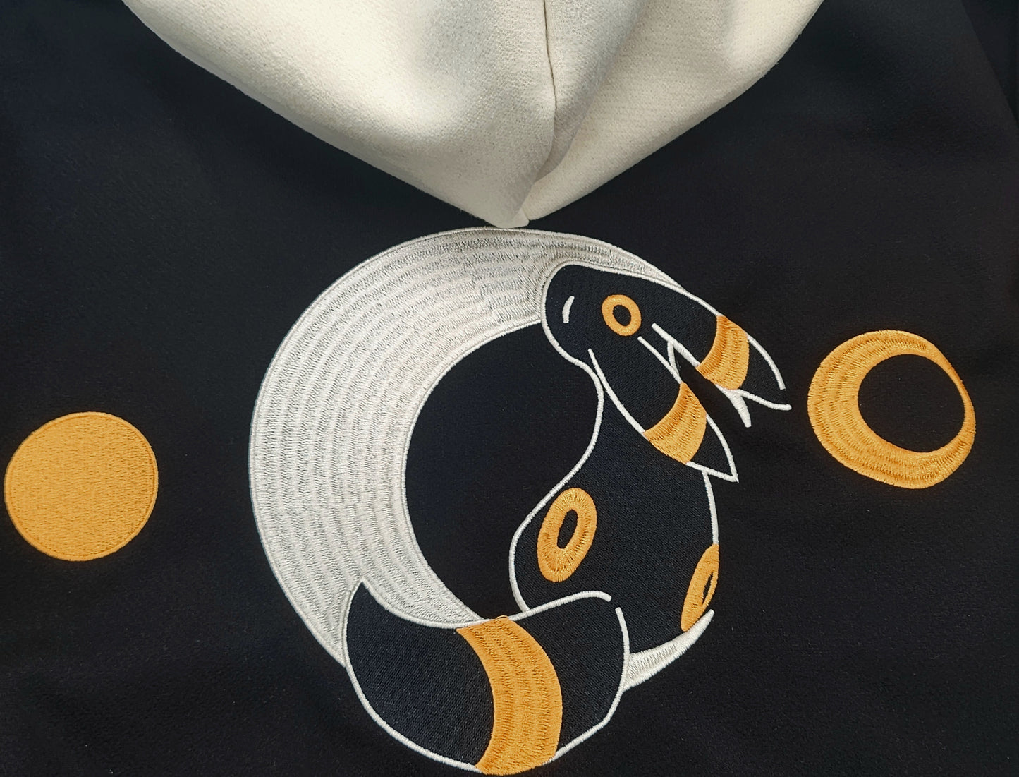 Umbreon | Eeveevolution Puffy Jackets